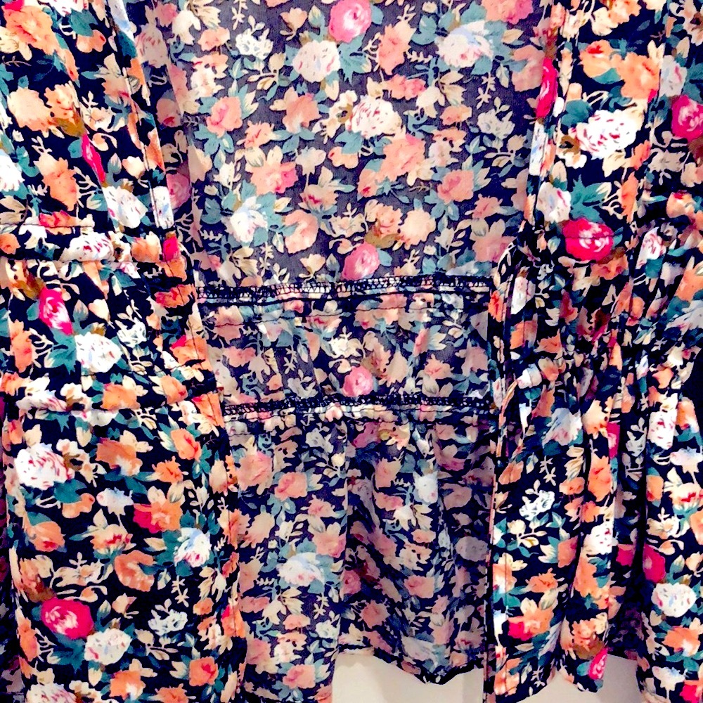 [SHEIN] Floral Long Bell-Sleeve Front-Tie Shirt - Womens Size Medium - Picture 7 of 10